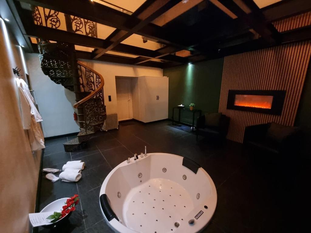 Suite Wellness Sprimont Exterior foto